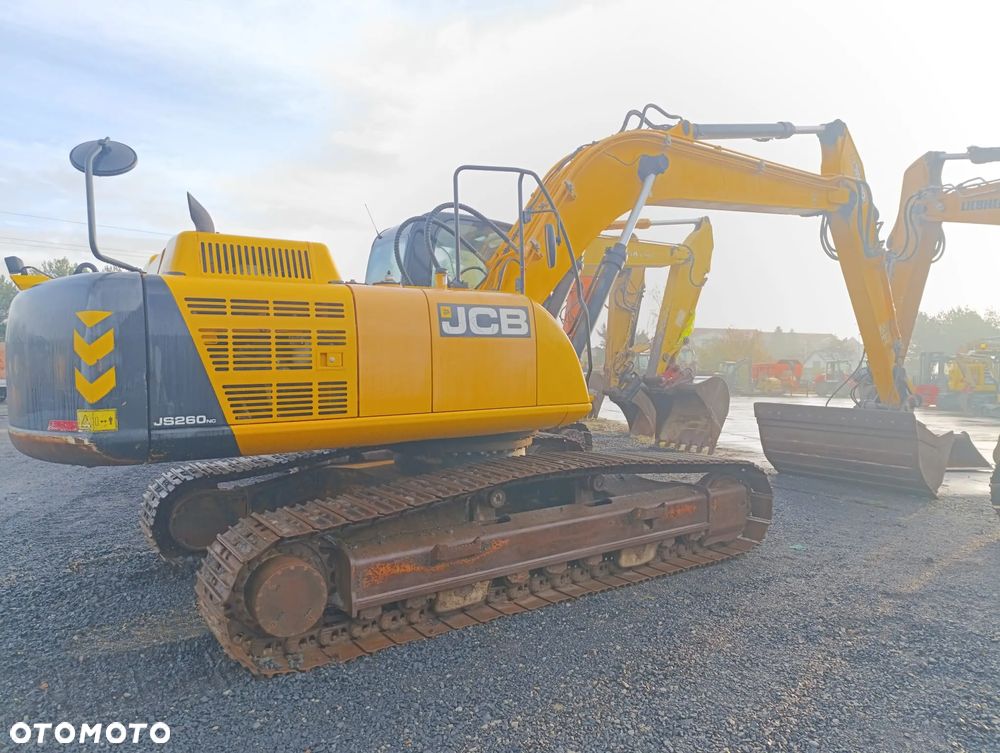 JCB JS 260 - 3