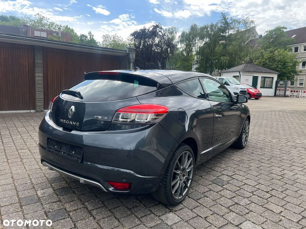 Renault Megane TCe 220 Start & Stop GTline 220 - 7