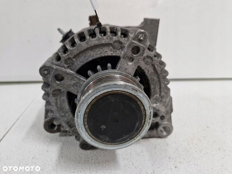 TOYOTA YARIS 3 III AURIS II TREZIA VERSO S 1.4 D D4D ALTERNATOR 27060-33110 - 3