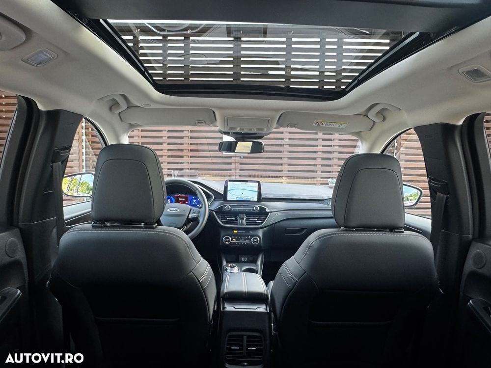 Ford Kuga - 24