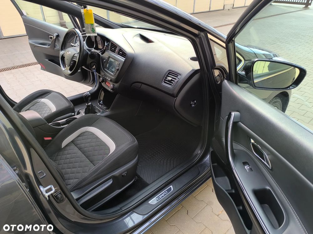 Kia Ceed 1.0 T-GDI GT Line - 31