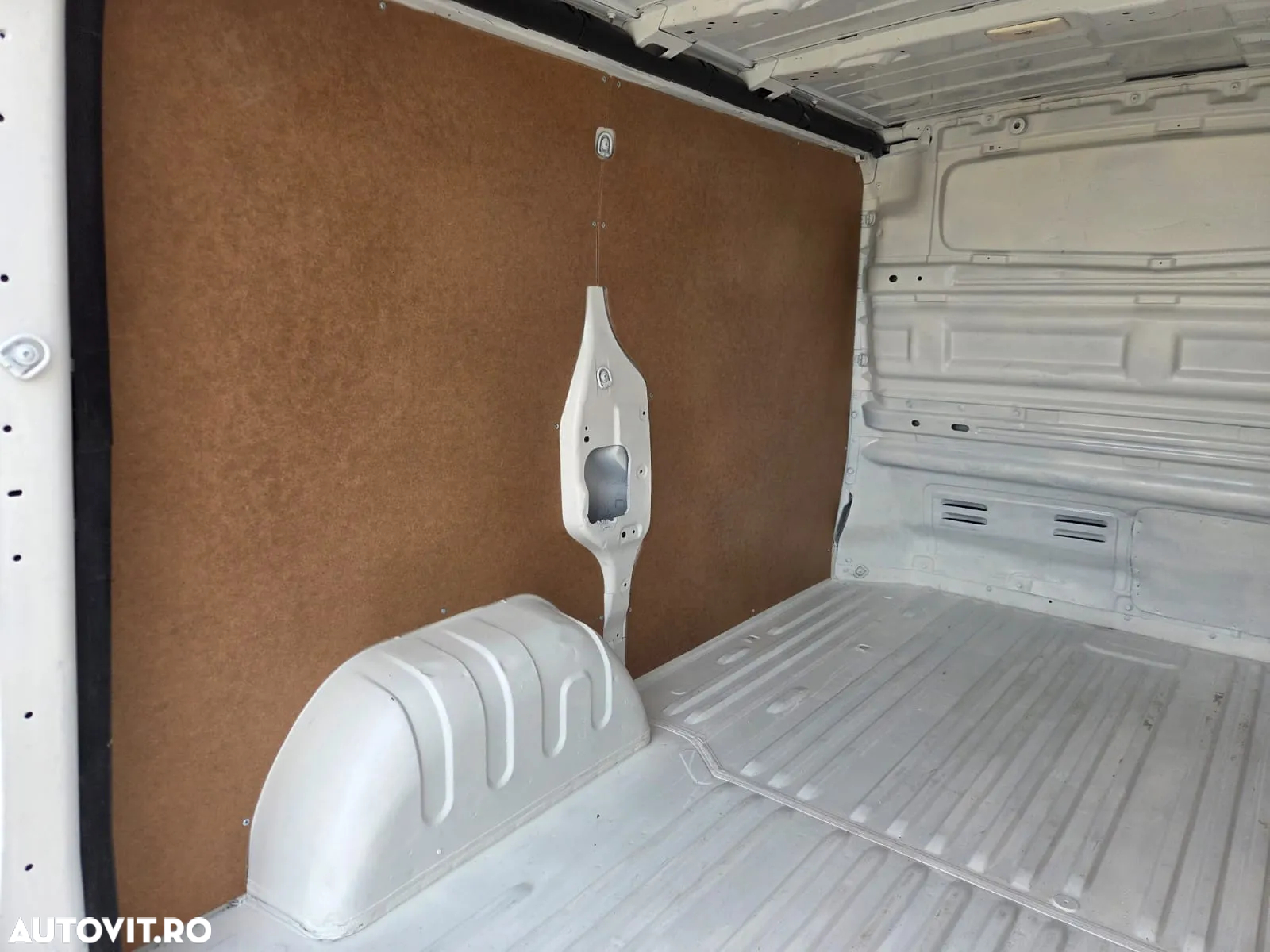 Renault Trafic L1H1 - 11
