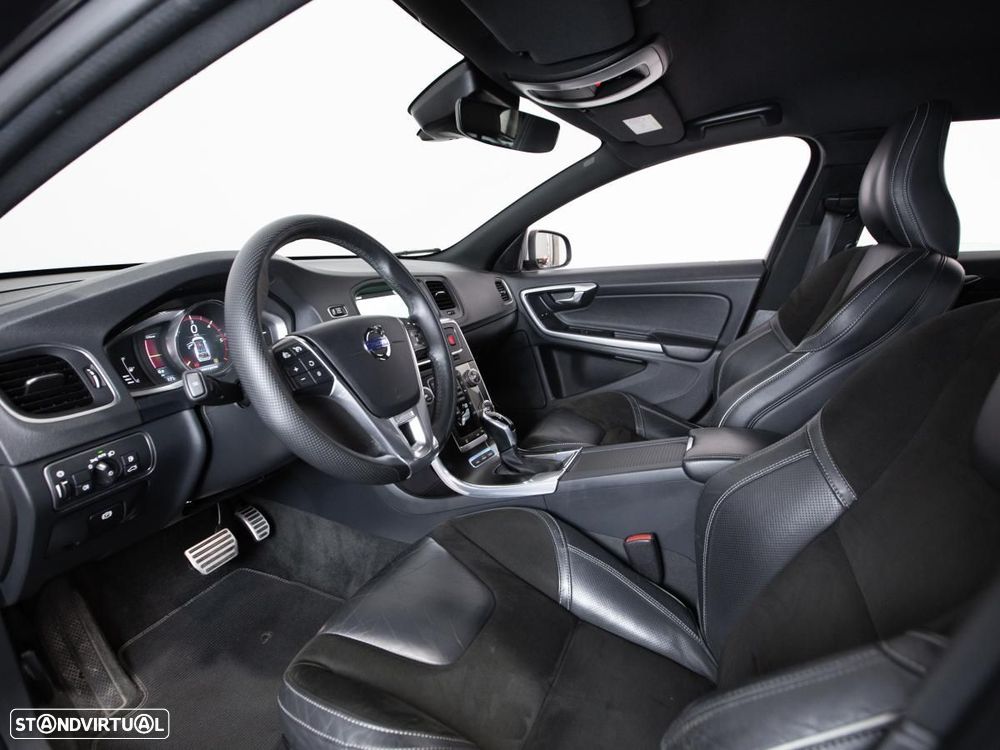 Volvo V60 D6 Twin Engine Geartronic RDesign - 7