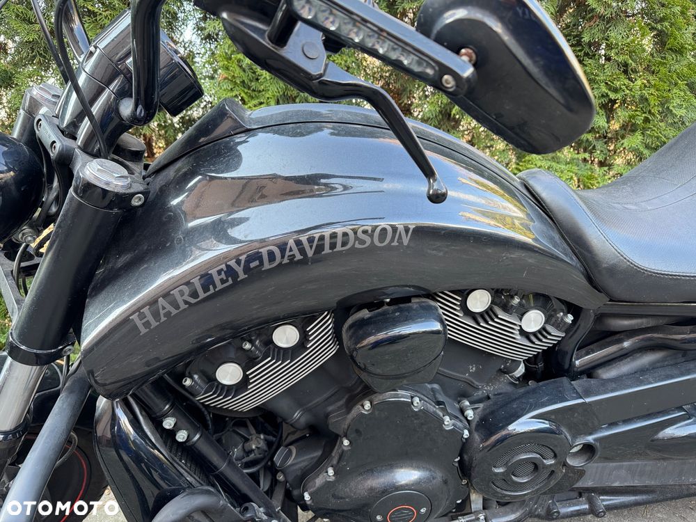 Harley-Davidson V-Rod Night Rod - 6
