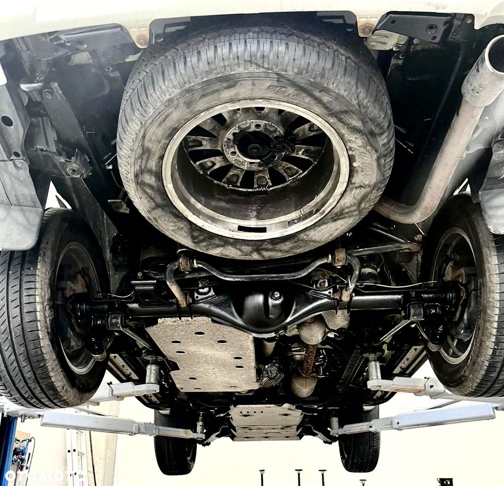 Toyota Land Cruiser LC 2.8 D-4D Executive - 3