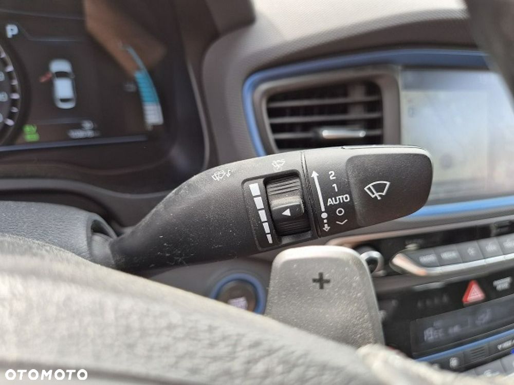 Hyundai IONIQ - 30