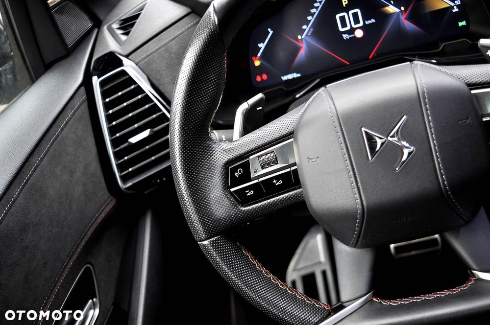 DS Automobiles DS 7 Crossback 1.6 PureTech Performance Line + - 30