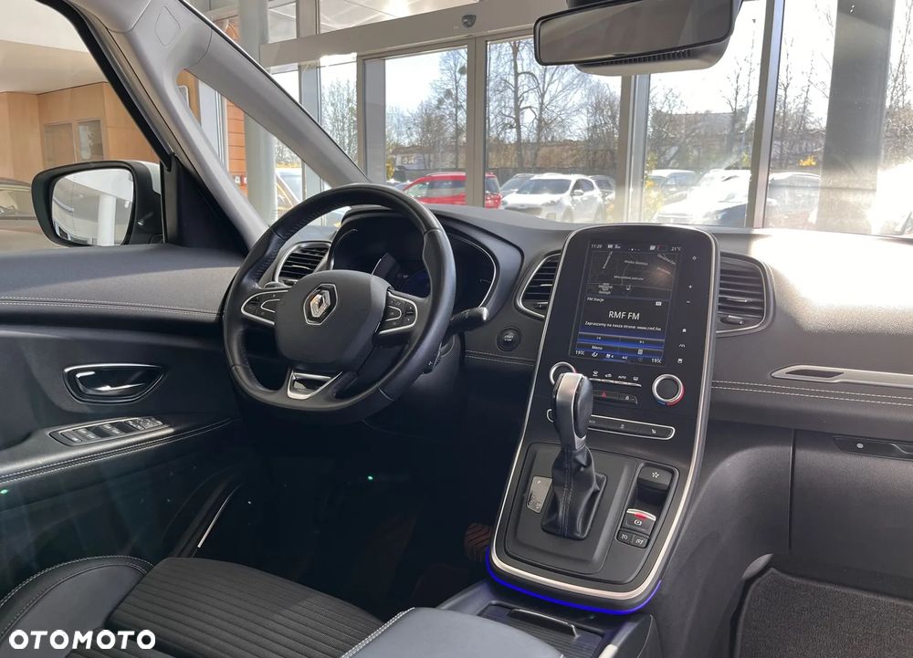 Renault Scenic TCe 140 GPF EDC INTENS - 24