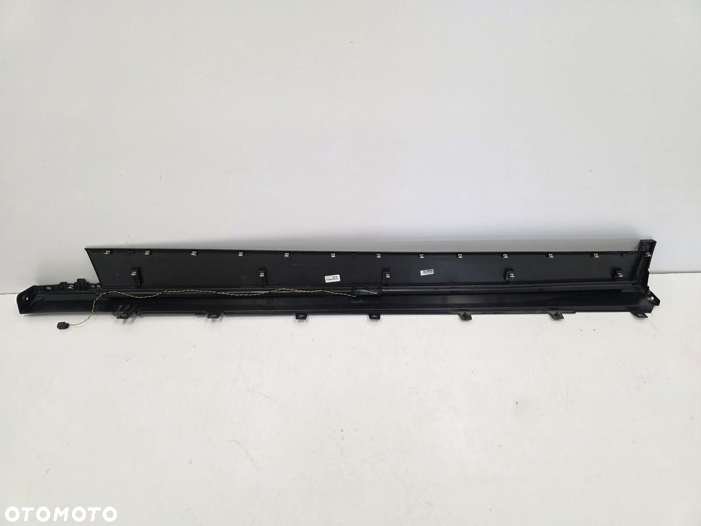 LISTWA PROGOWA PRAWA PRÓG FORD MUSTANG MACH-E LJ8B-R10154-AAW LJ8B-R10154 - 10