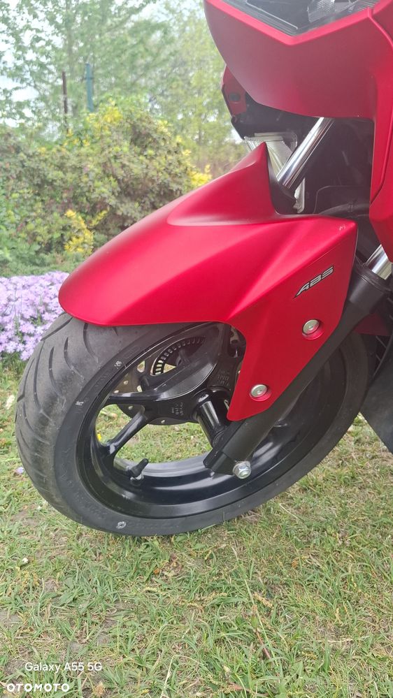 Yamaha NMAX - 4