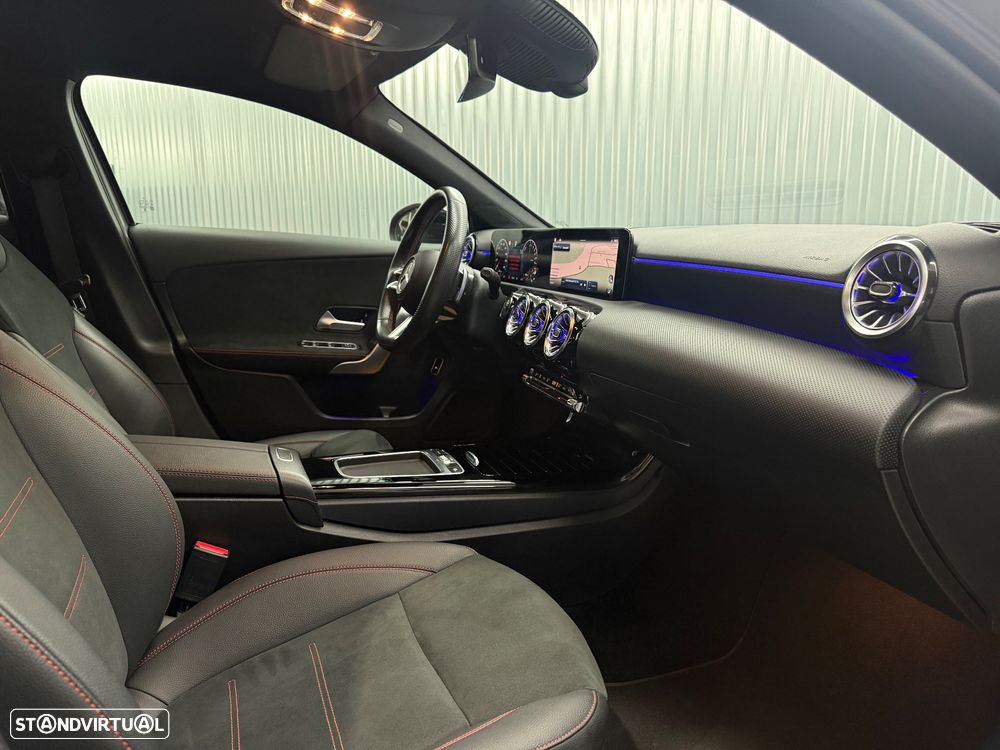 Mercedes-Benz A 250 Limousine e 8G-DCT AMG Line - 28