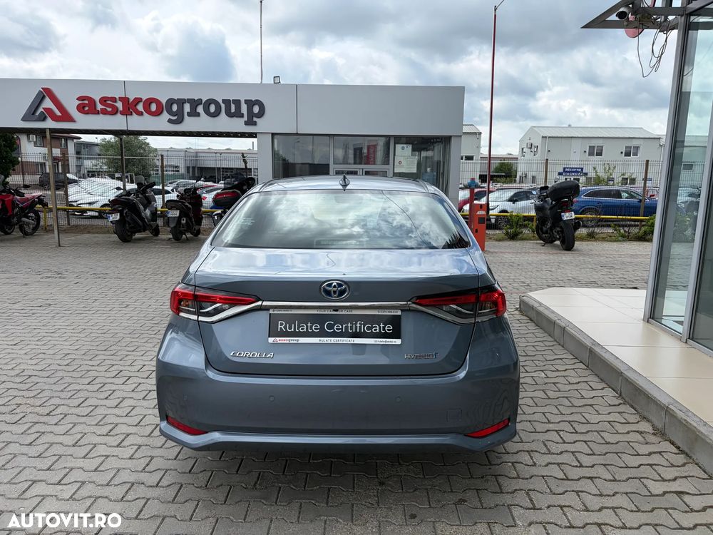 Toyota Corolla 1.8 HSD Dynamic - 6