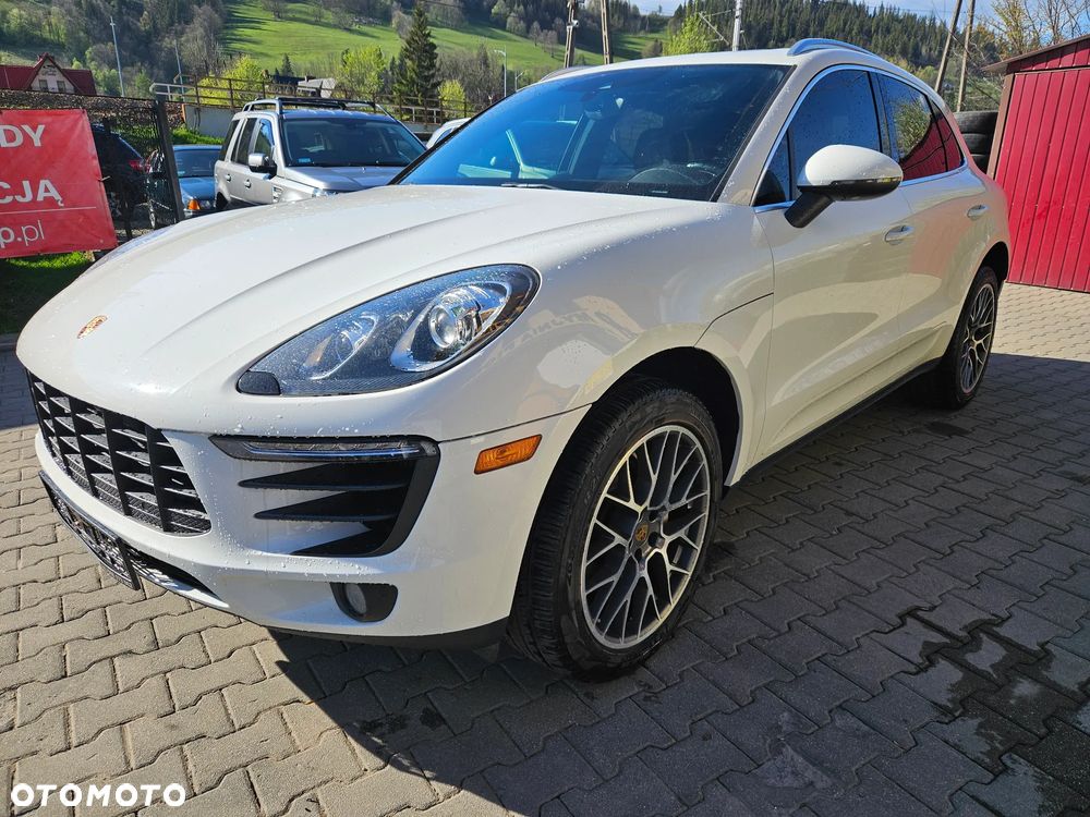 Porsche Macan S - 1