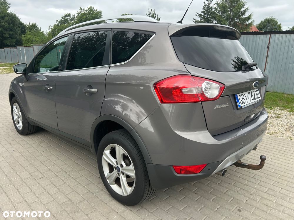 Ford Kuga 2.0 TDCi 4WD Titanium - 4