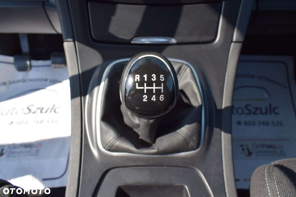 Ford S-Max - 38