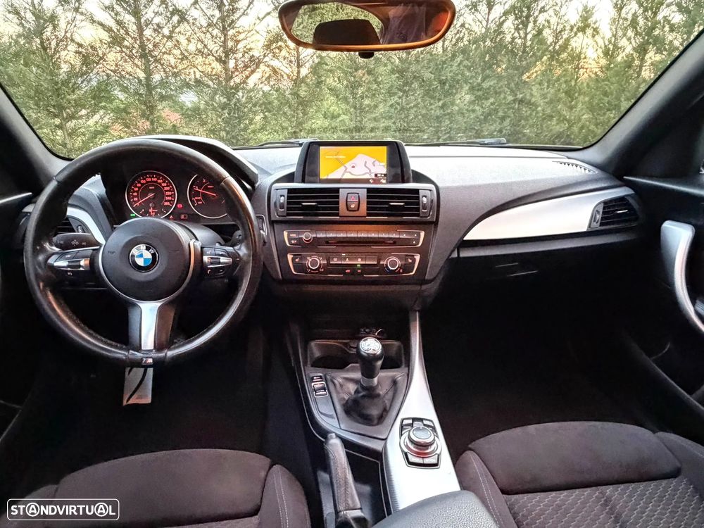 BMW 118 d Pack M - 12