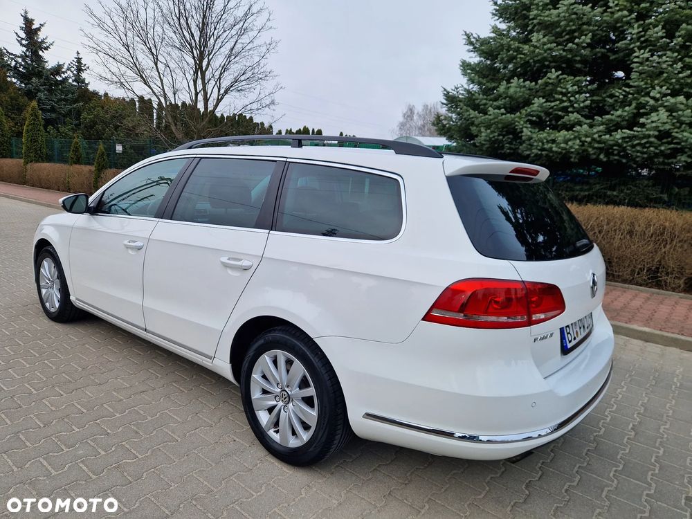 Volkswagen Passat - 18