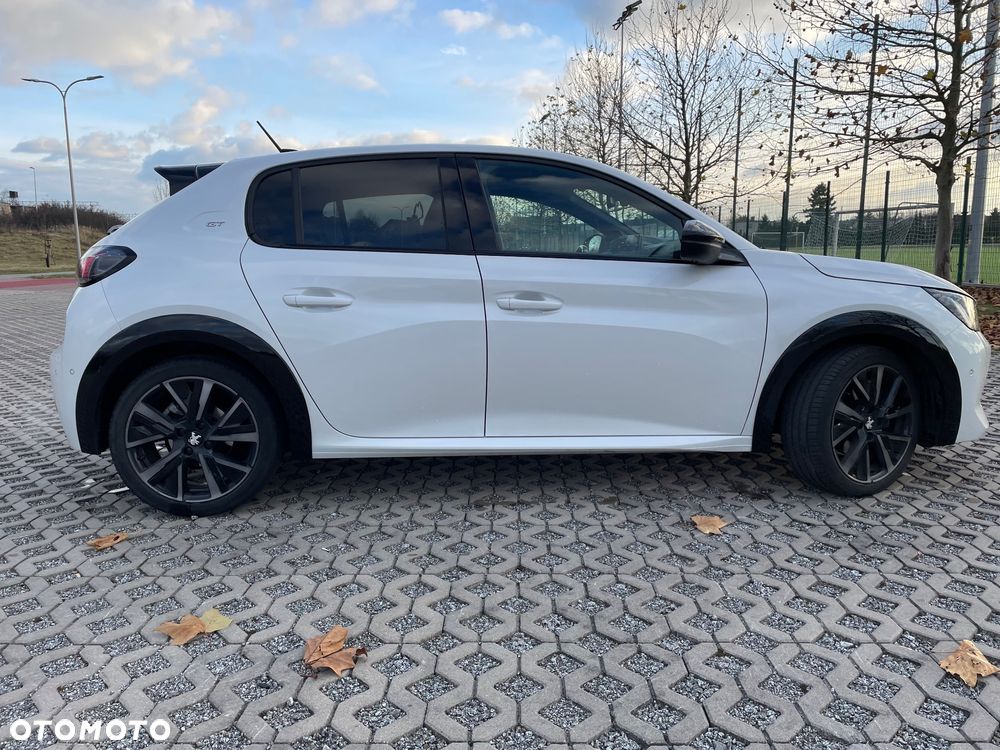 Peugeot 208 1.2 PureTech GT Pack S&S EAT8 - 27