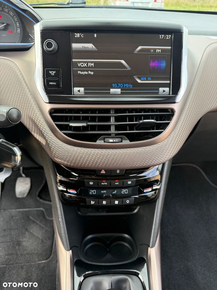 Peugeot 2008 e-HDi FAP 92 STOP & START Allure - 25