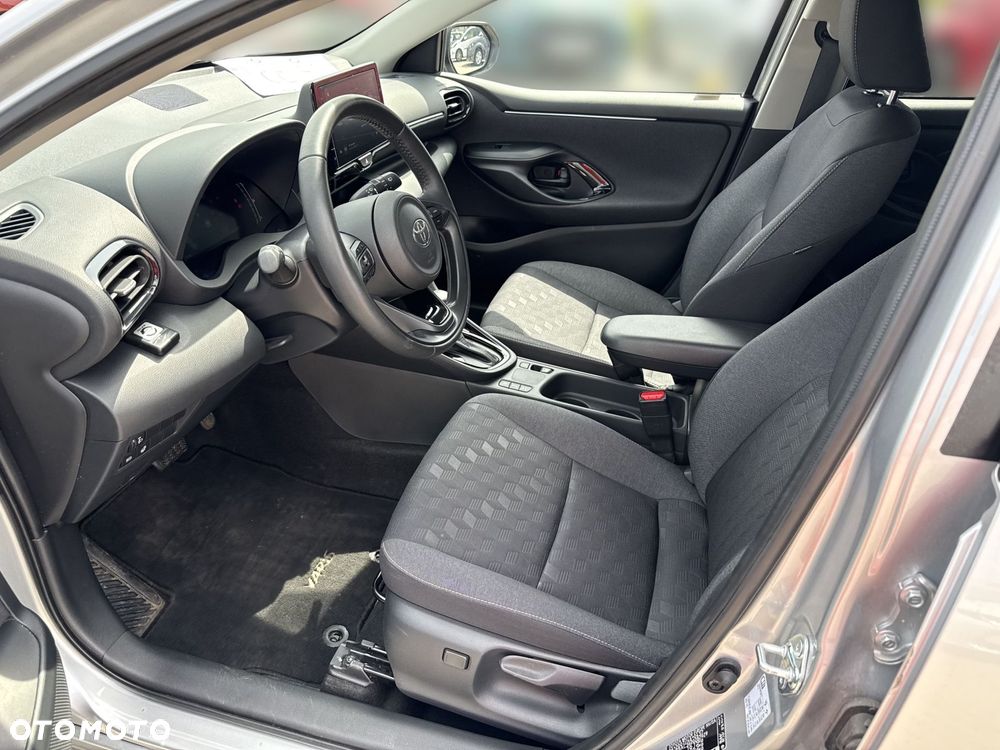 Toyota Yaris Hybrid 1.5 Style - 10