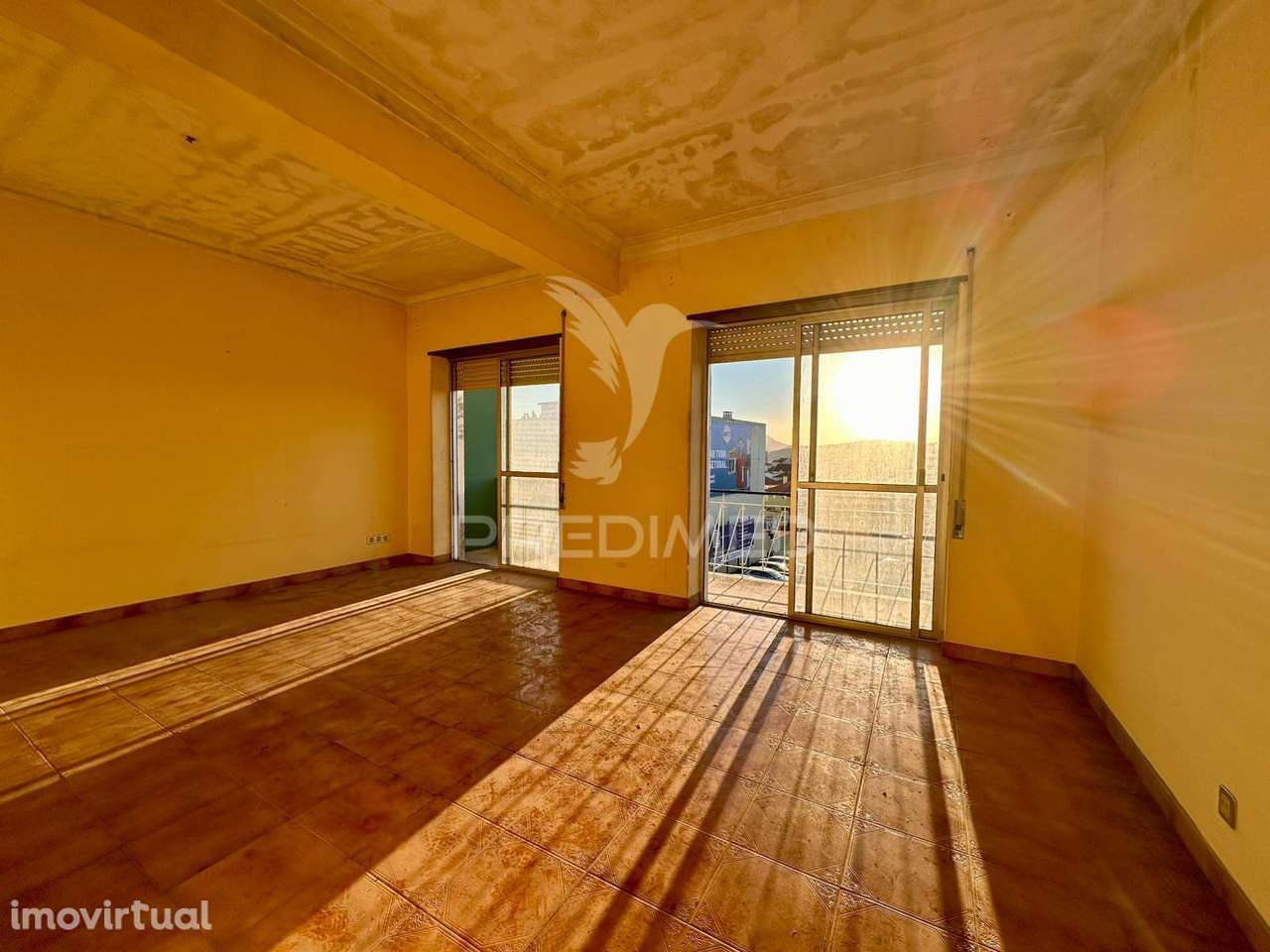 Apartamento T4 com Varandas em Setúbal - Grande imagem: 2/16