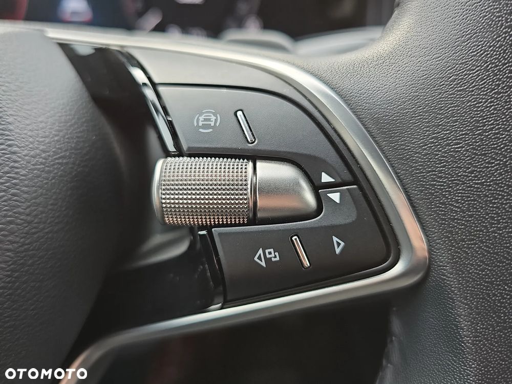 Skoda Superb 2.0 TDI SCR Selection DSG - 23