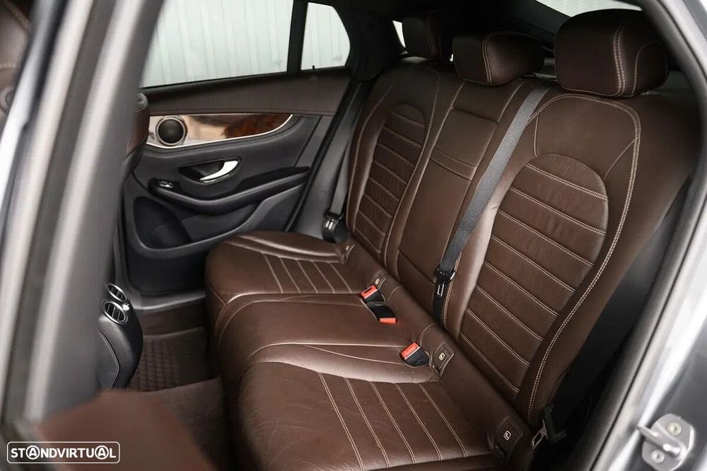 Mercedes-Benz GLC 250 d AMG Line 4-Matic - 31