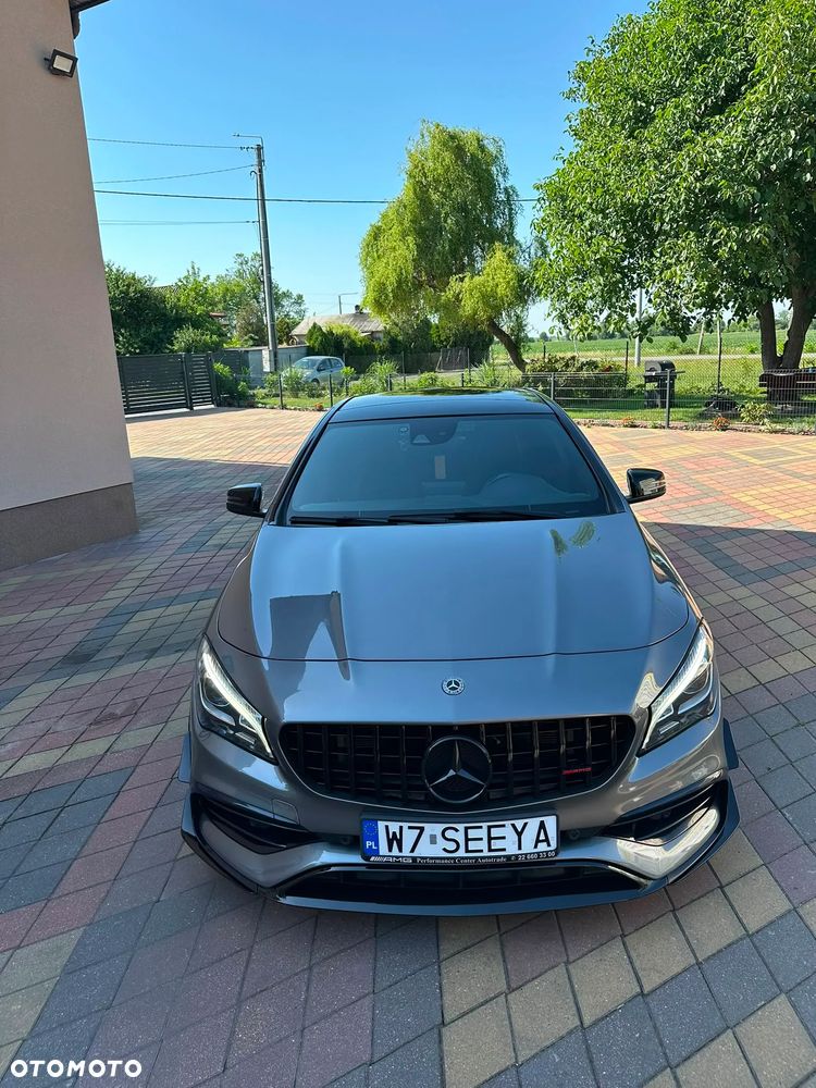 Mercedes-Benz CLA - 5