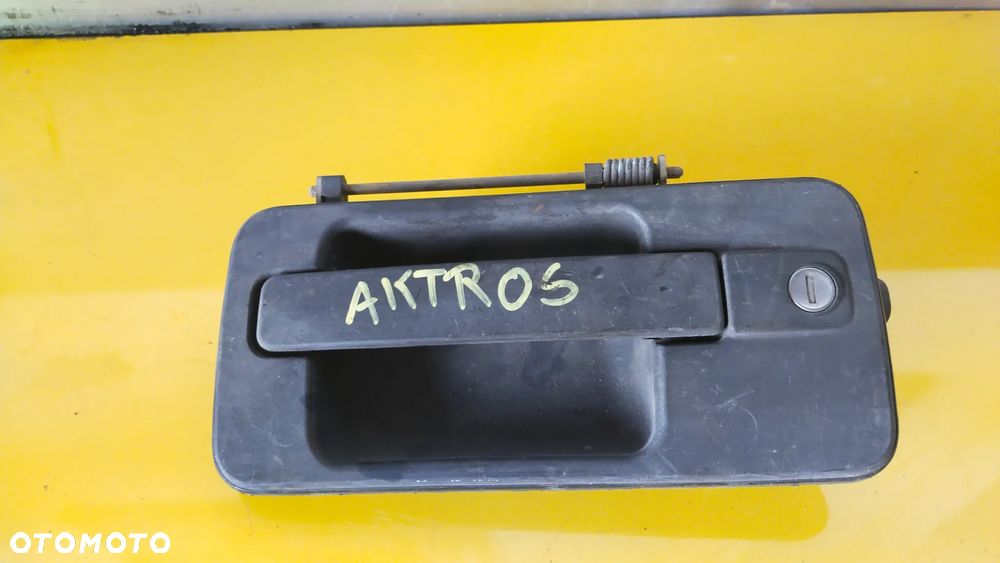 MERCEDES ACTROS  KLAMKA DRZWI PRAWY PRZÓD A9417600559 - 1