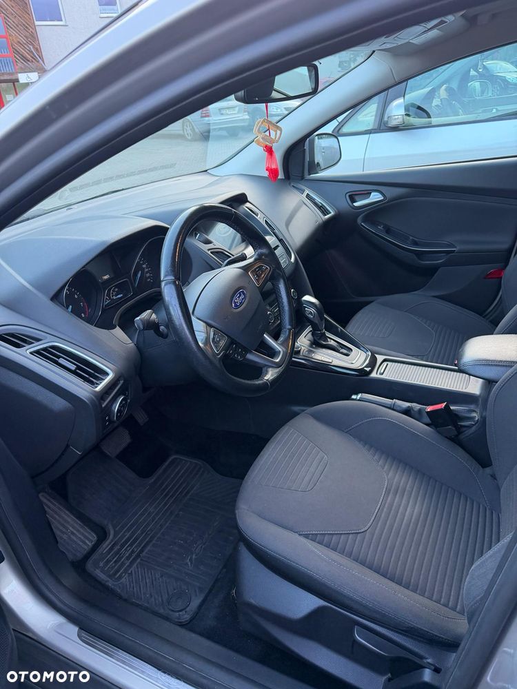 Ford Focus 1.5 EcoBoost STart-Stopp-System TITANIUM - 9