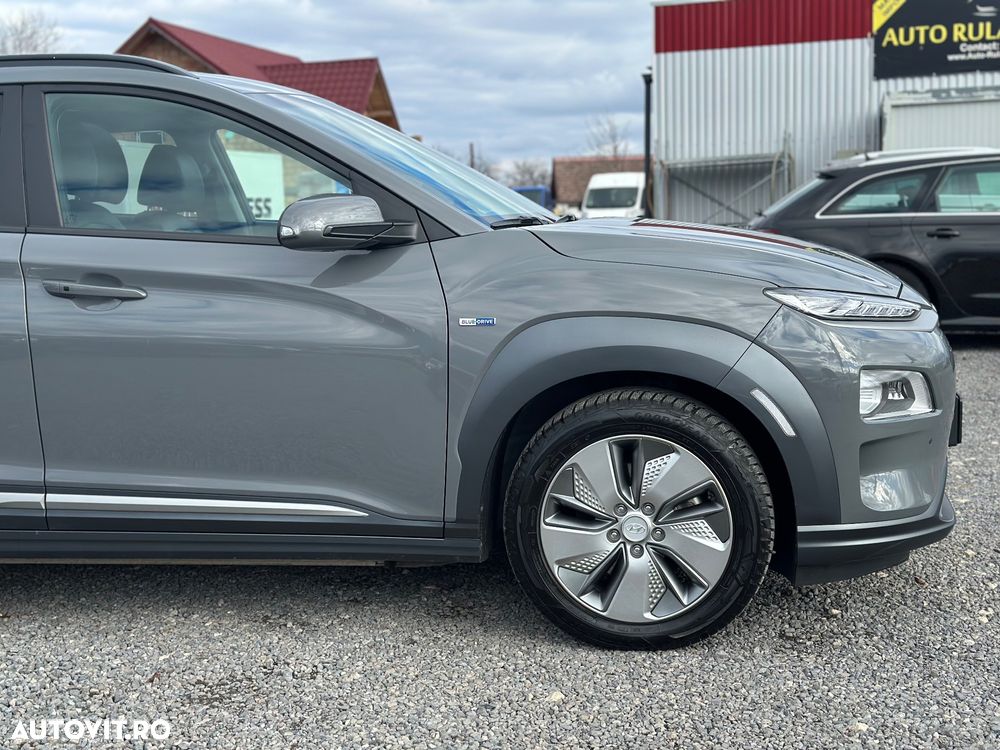 Hyundai KONA EV Premium - 15