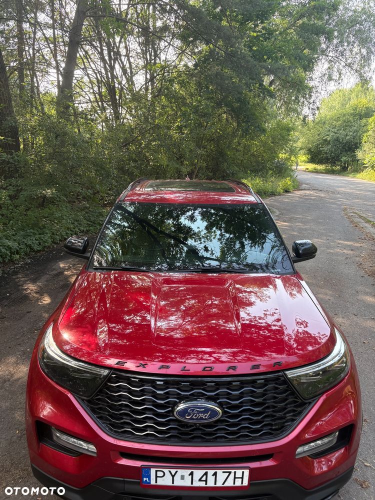 Ford Explorer - 10