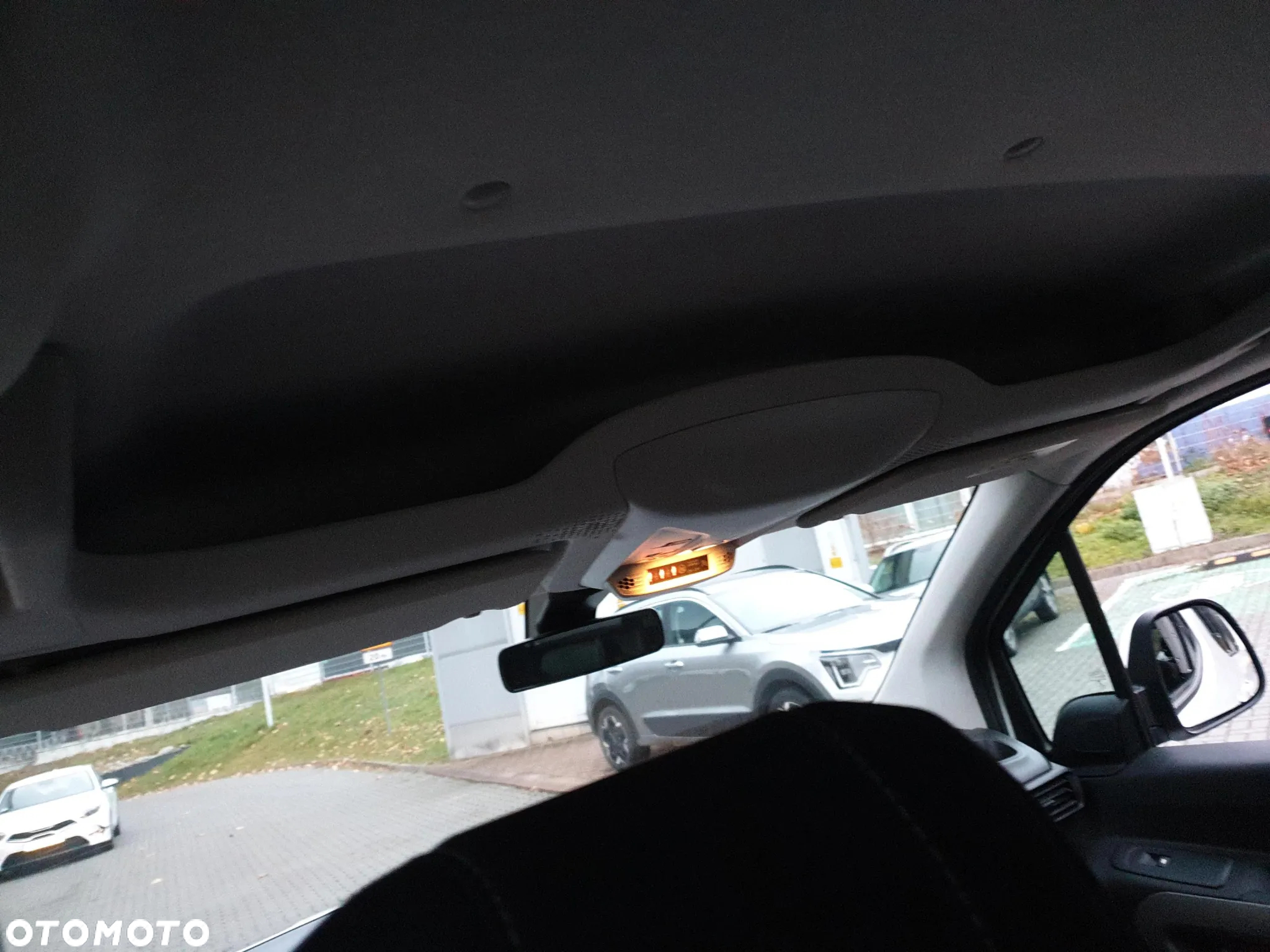 Toyota Proace City Verso 1.2 D-4T Business - 24