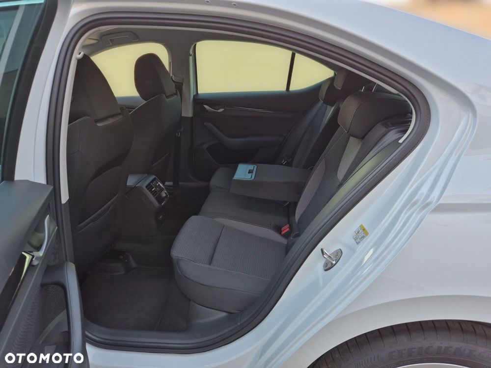 Skoda Octavia 1.5 TSI mHEV Drive Selection DSG - 21