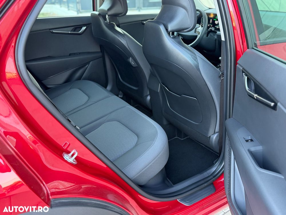 Kia Niro 1.6 GDI HEV 2WD OPF Aut. Core - 11