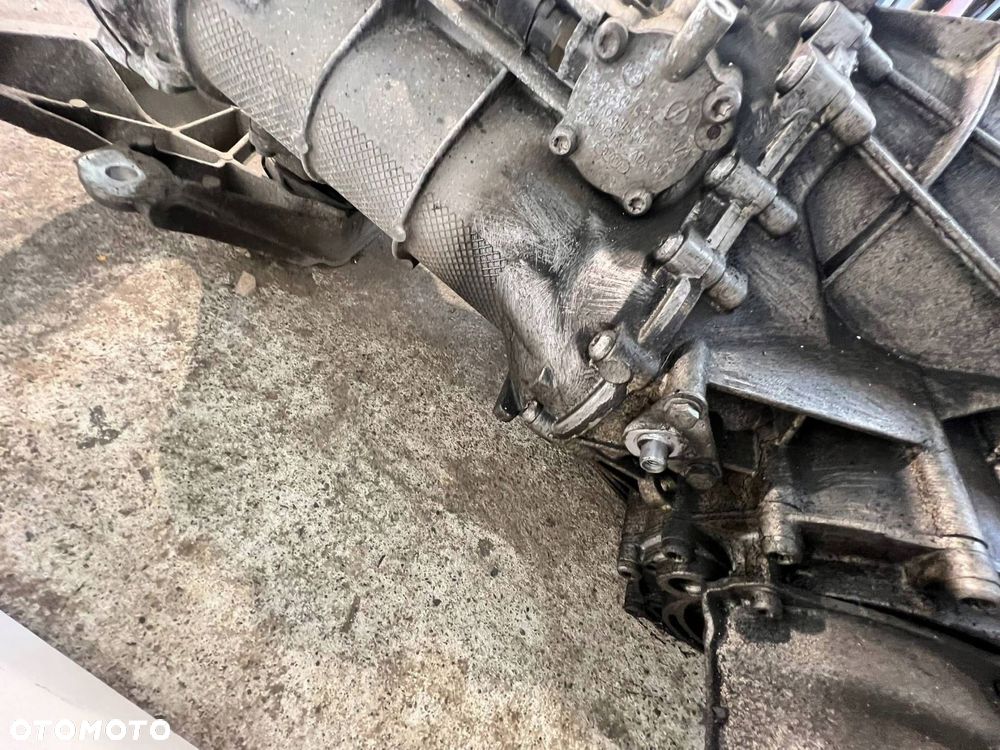 Audi A5 8T 8F 2010 Manualna 6-biegowa skrzynia biegów LLS A4 B8 KOMPLETNA - 15