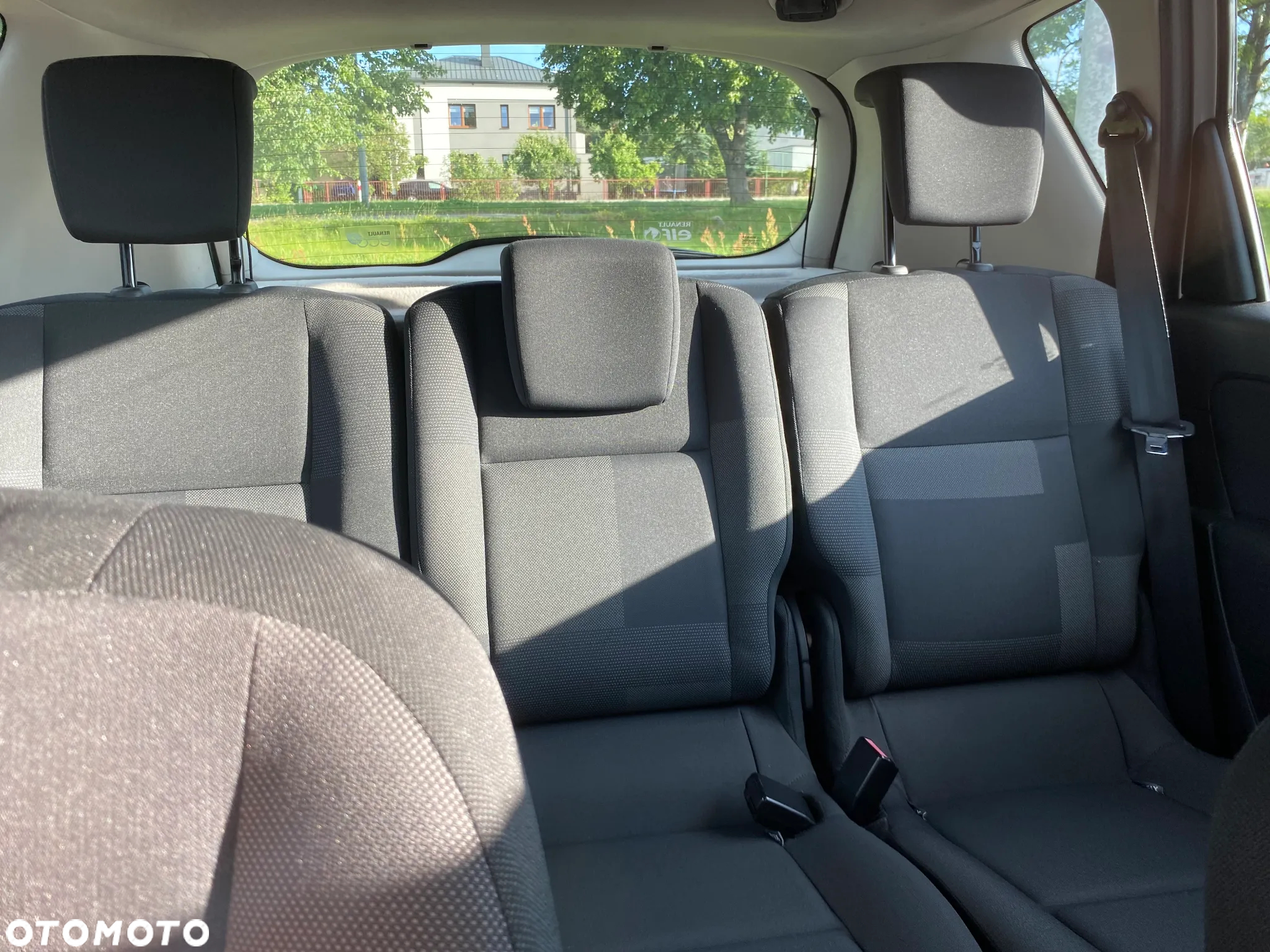 Renault Scenic 1.5 dCi Authentique - 10
