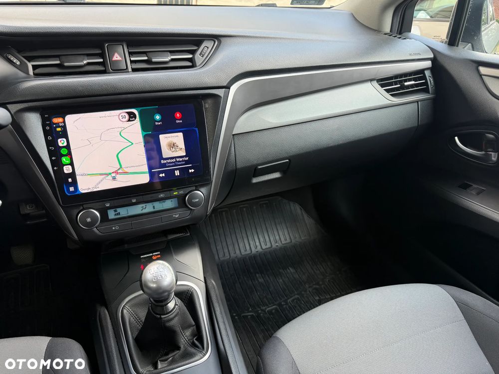 Toyota Avensis - 39