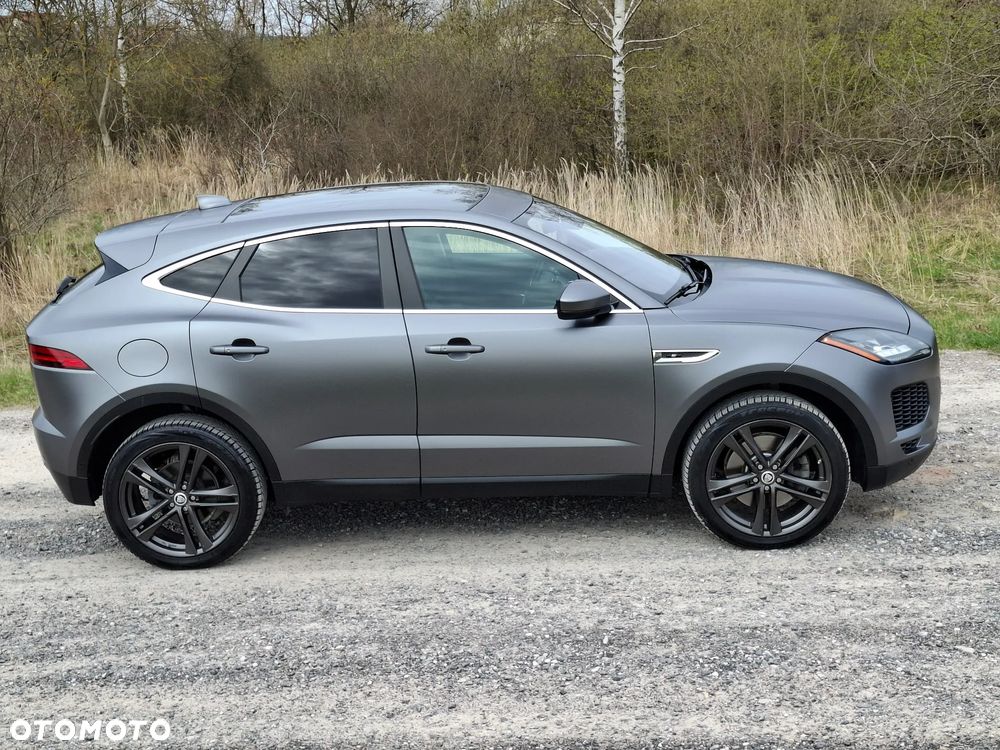 Jaguar E-Pace P250 AWD R-Dynamic S - 17
