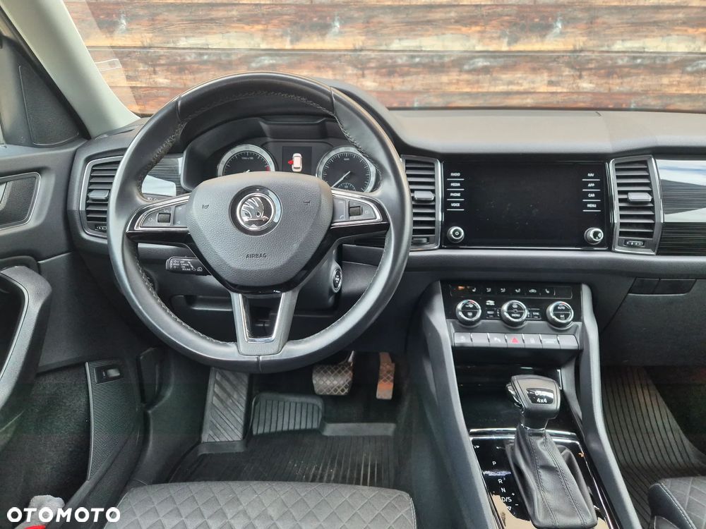 Skoda Kodiaq 2.0 TSI 4x4 Style DSG - 4