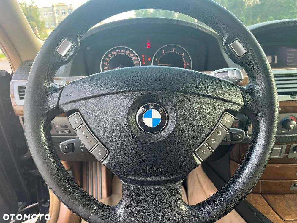 BMW Seria 7 740d - 10