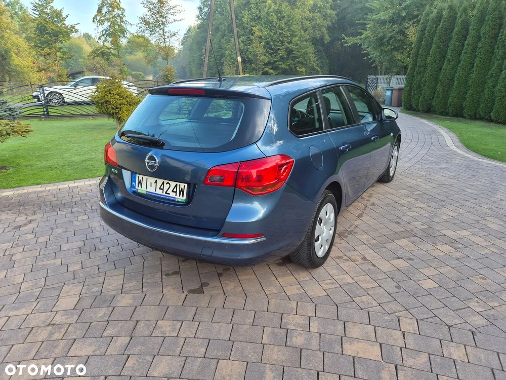 Opel Astra - 12