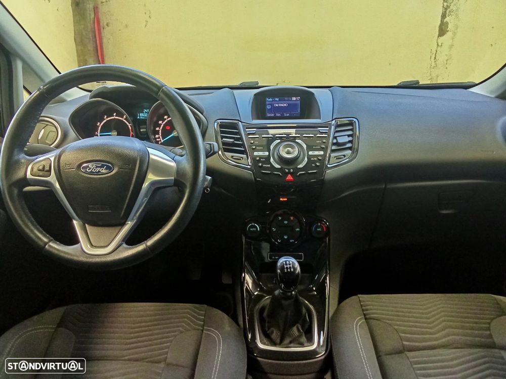 Ford Fiesta 1.0 T EcoBoost Titanium - 5