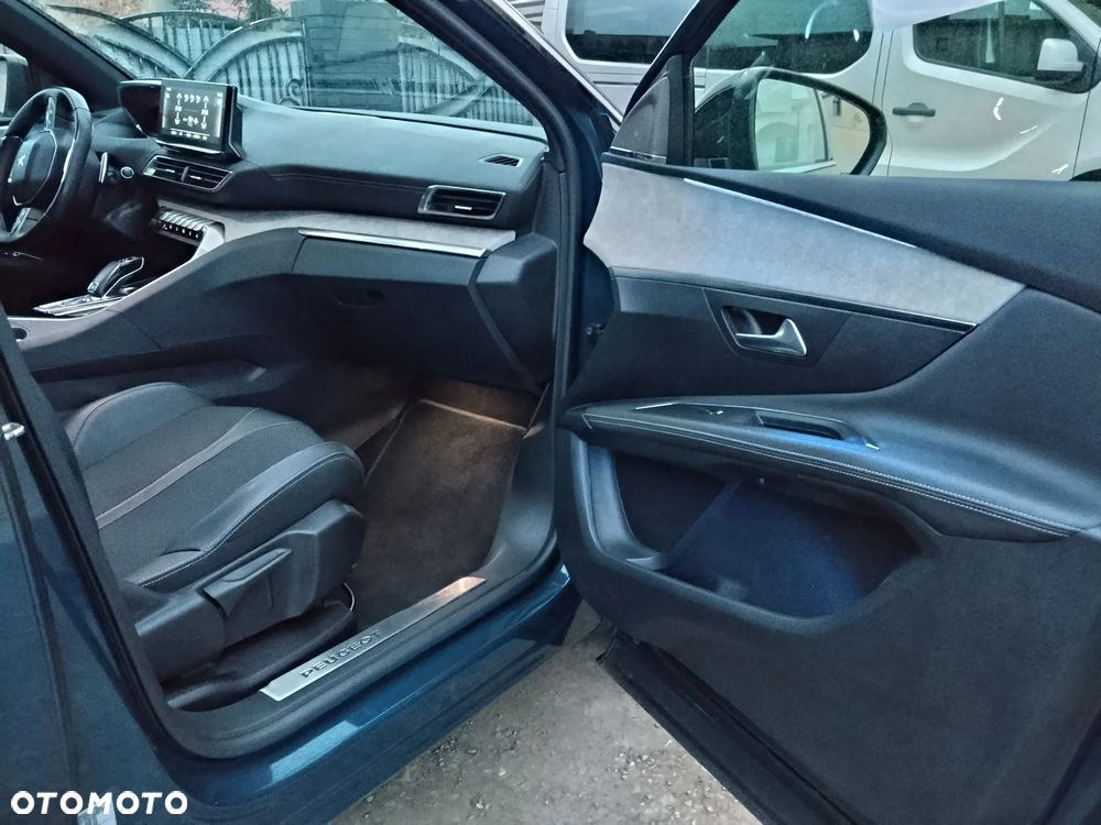 Peugeot 3008 BlueHDi 130 Stop & Start EAT8 GT Pack - 31