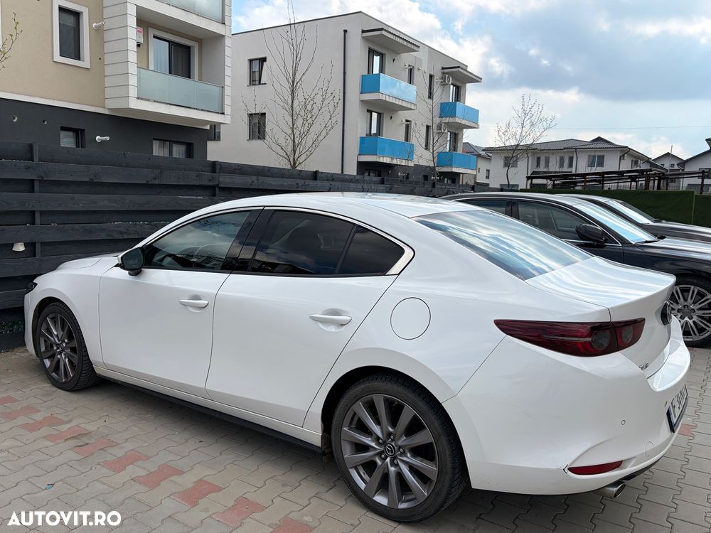 Mazda 3 e-Skyactiv G150 AT MHEV Exclusive-Line - 5