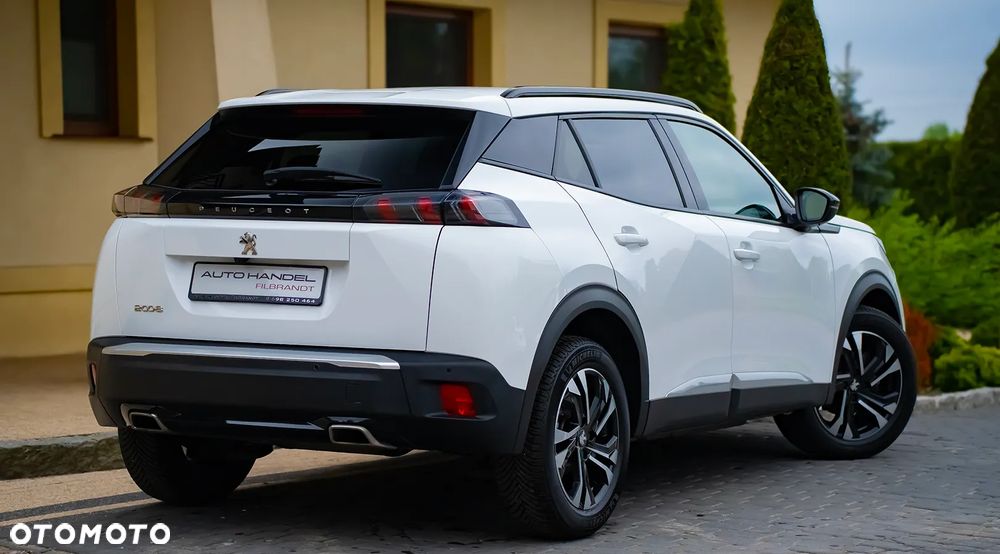 Peugeot 2008 1.2 PureTech Allure Pack S&S - 16