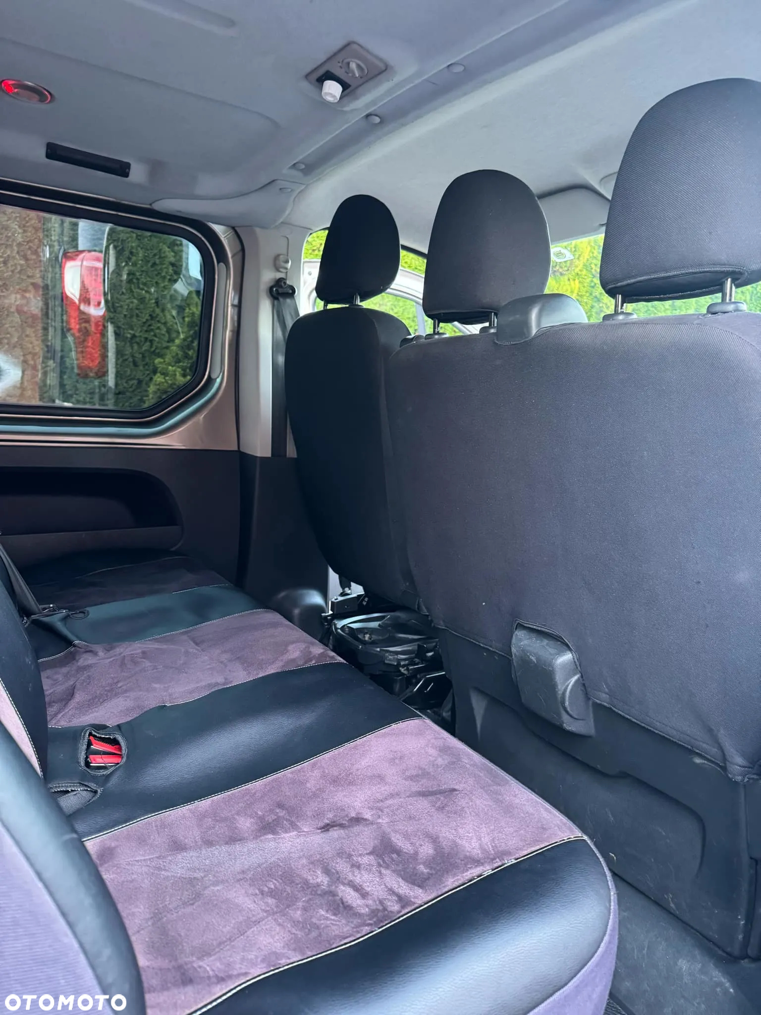 Renault Trafic - 12