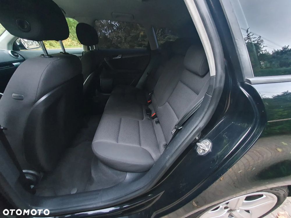 Audi A3 Sportback 2.0 TDI DPF S tronic Ambiente - 11