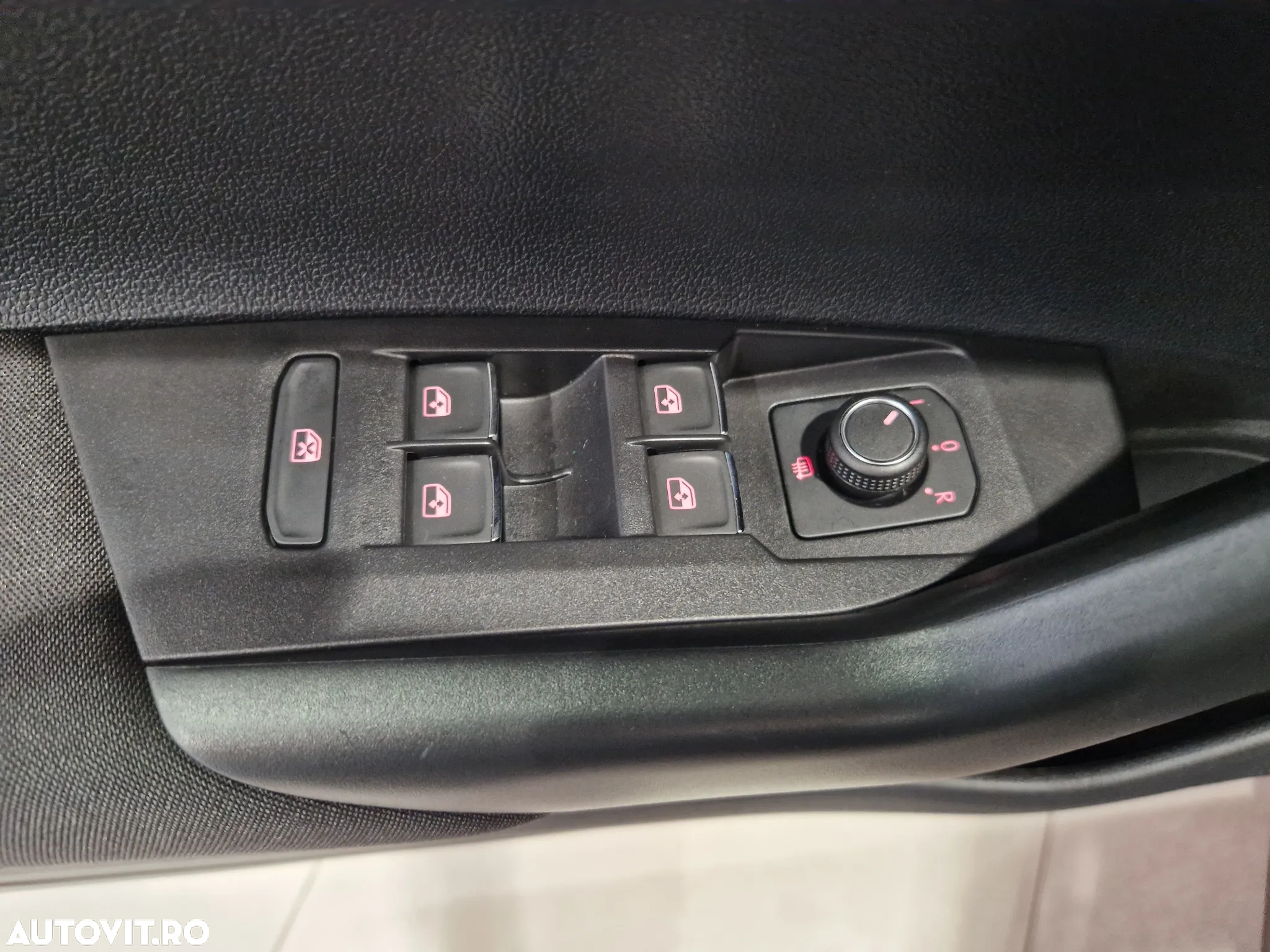 Volkswagen Polo 1.0 TSI DSG Highline - 15
