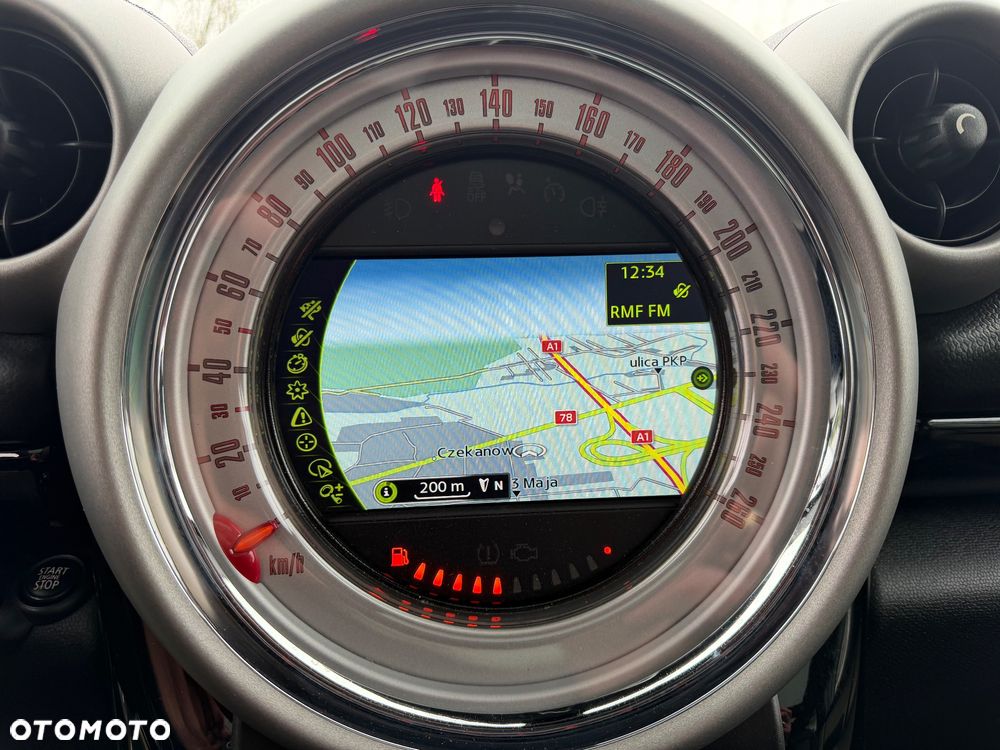 MINI Countryman Cooper SD All4 - 16